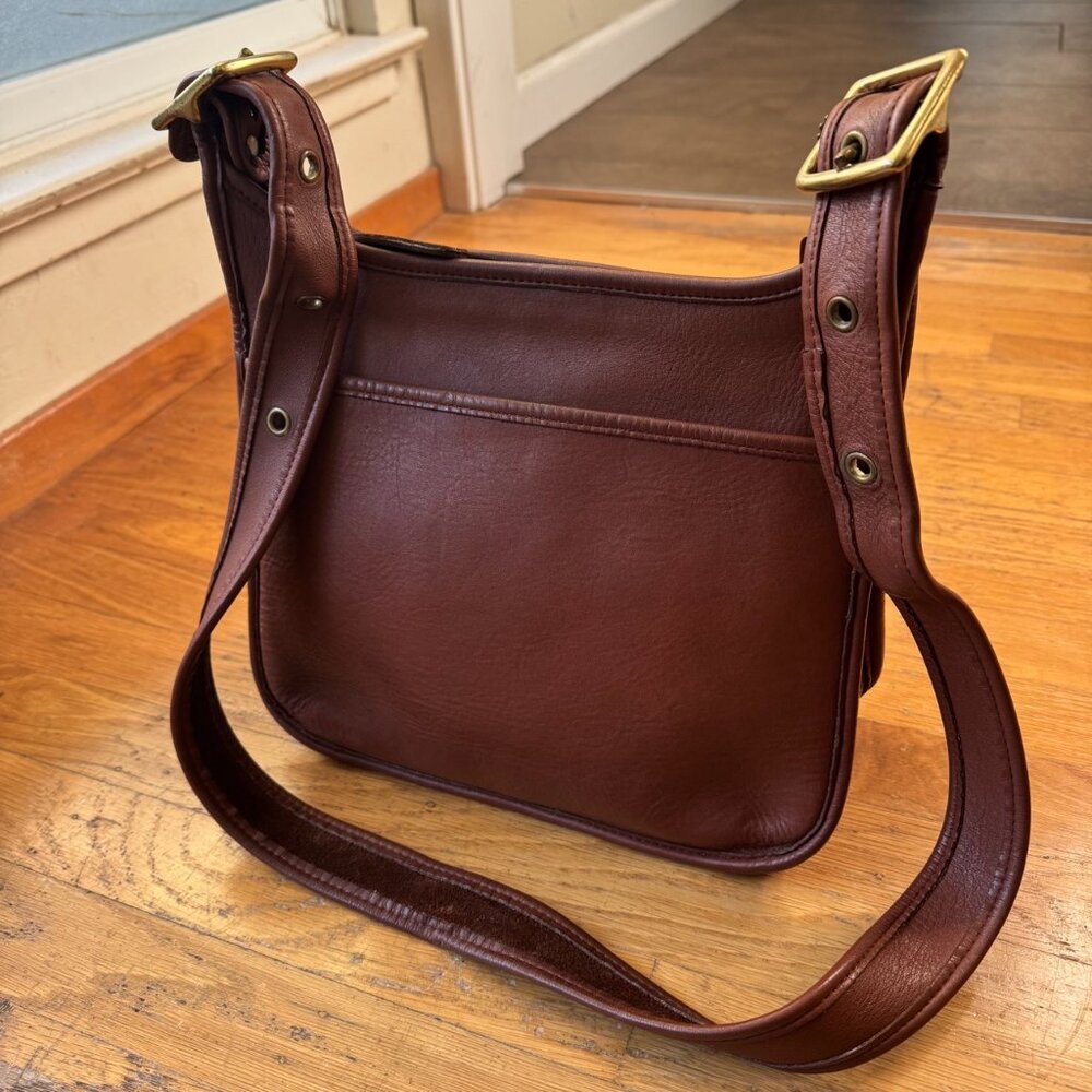 Auth Vintage British Tan Brown Coach 9966 Legacy Zip Crossbody Shoulder Bag